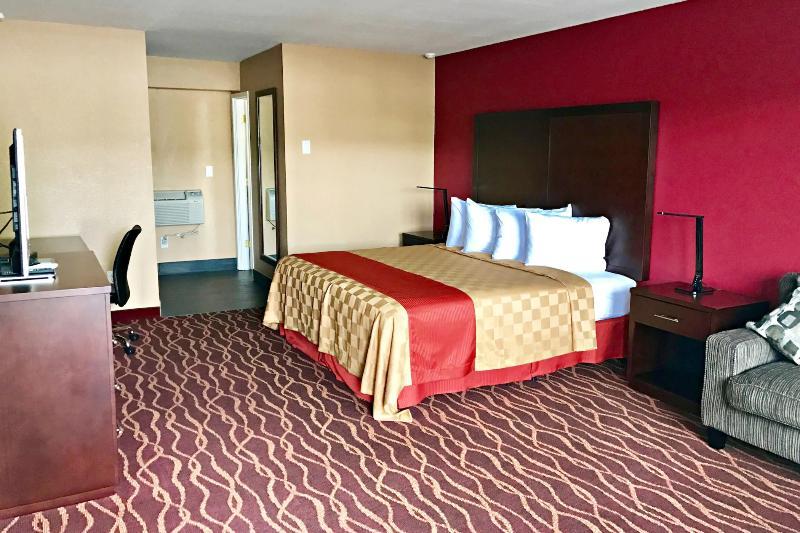 Rosewood Inn & Suites Роузберг Экстерьер фото